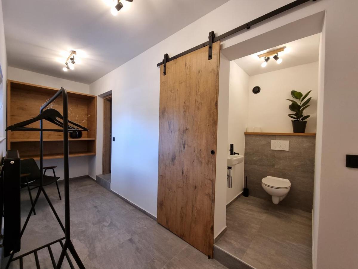 Pri Karlu Rooms & More 마리보르 외부 사진